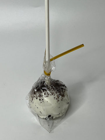 Cookies & cream cake pop